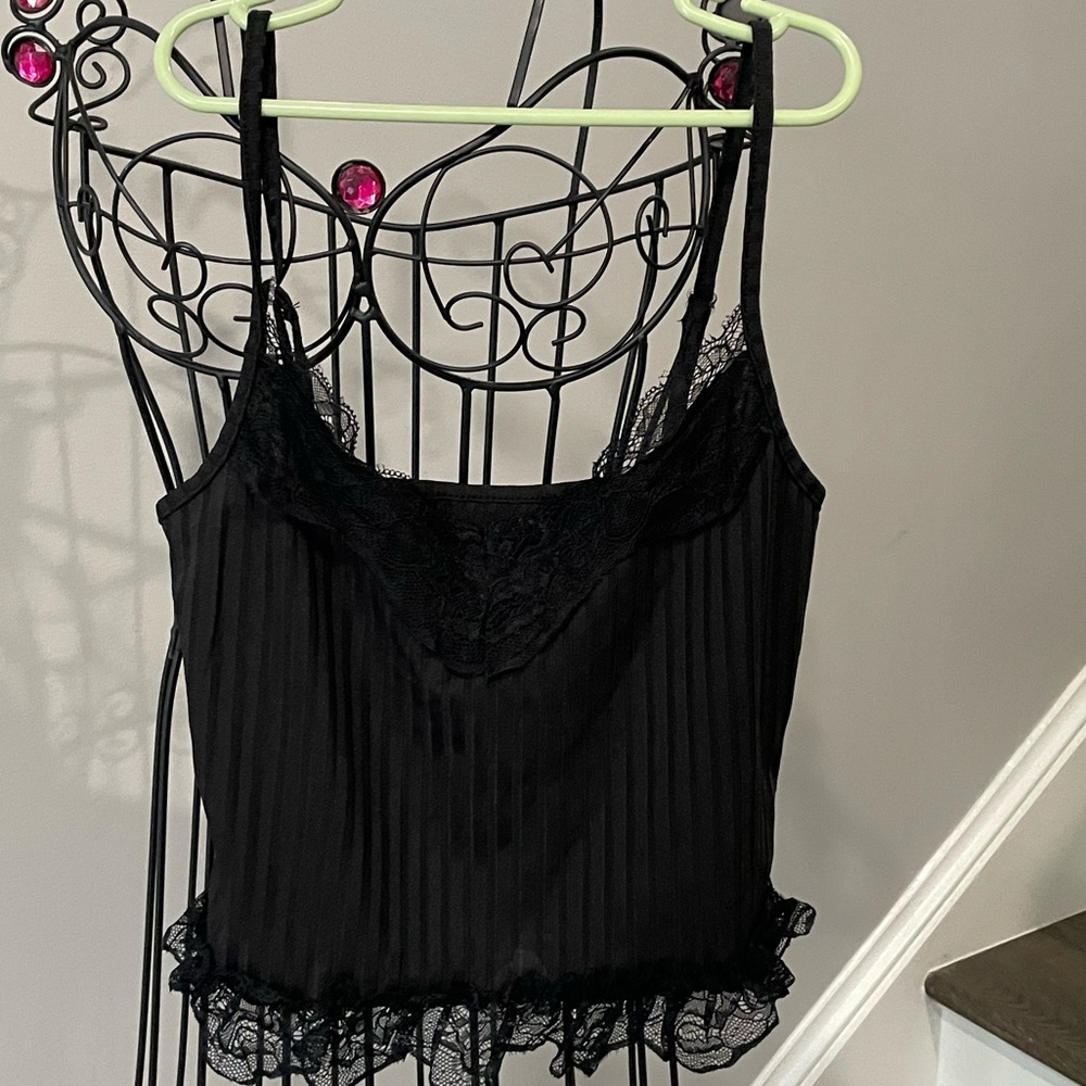 Shein new woman’s black tank top shirt XS